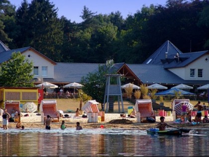 Photo:  Lakeside Inn